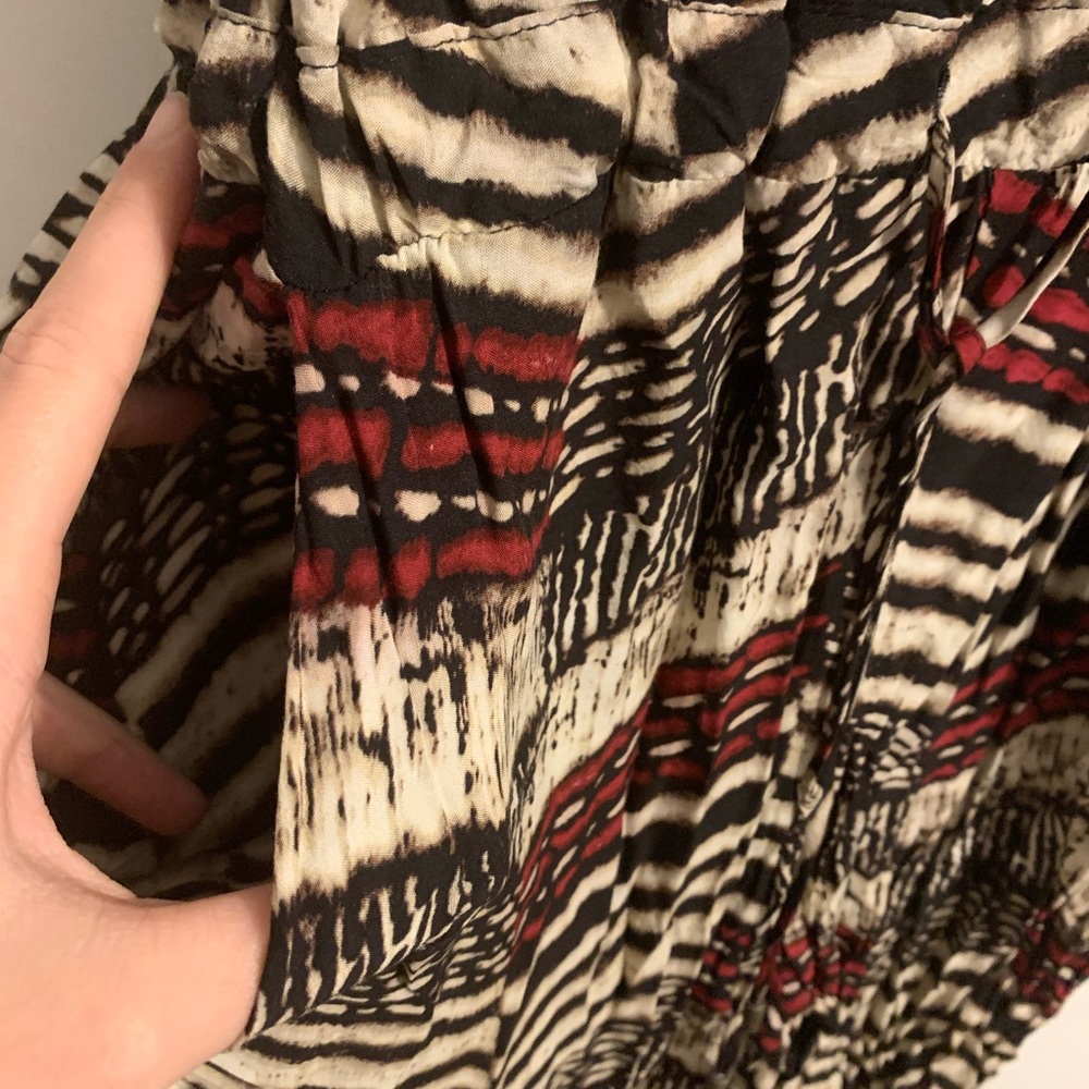 Pattern jumpsuit - Picture 3 of 3
